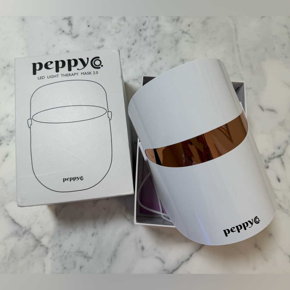 Peppy LED mask
